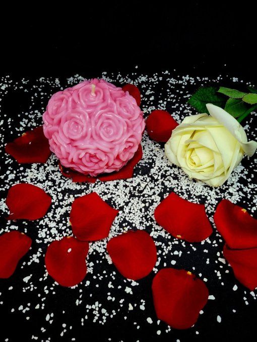 Bougie moulée Boule de Roses Fleurs de Sakura
